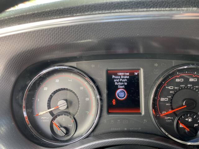 2013 Dodge Charger SE