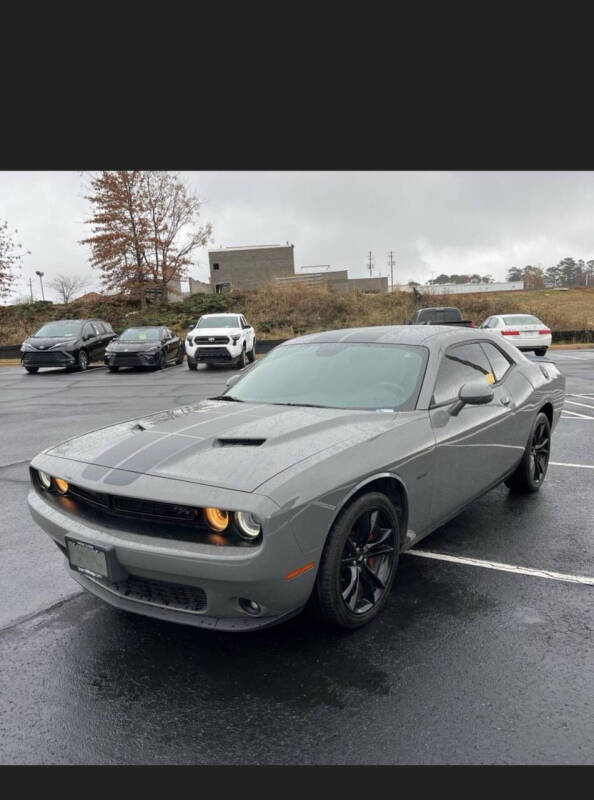 2018 Dodge Challenger for sale at iVueCars in Gastonia NC