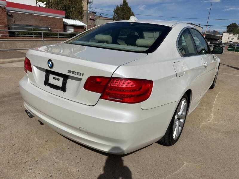 2012 BMW 3 Series 328i