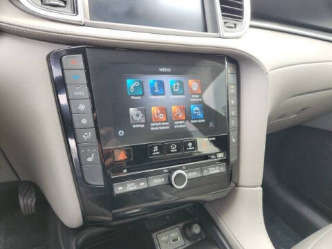2025 Infiniti QX50 Luxe