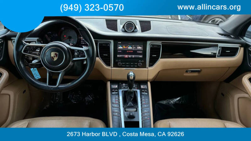 2017 Porsche Macan S