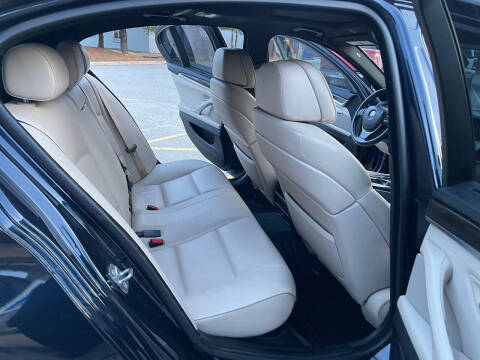 2011 BMW 5 Series 535i