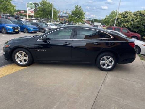 2024 Chevrolet Malibu LS