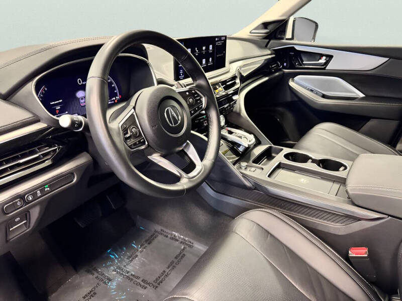 2025 Acura MDX w/Tech