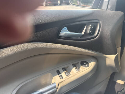 2013 Ford C-MAX Hybrid SEL