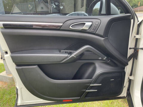 2011 Porsche Cayenne Tiptronic