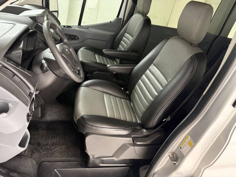 2015 Ford Transit