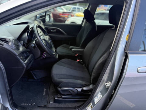 2014 Mazda MAZDA5 Sport