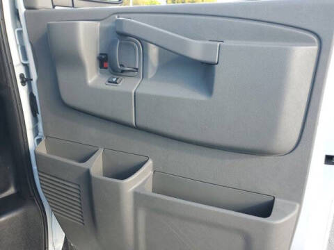 2024 Chevrolet Express 2500