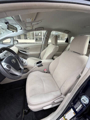 2013 Toyota Prius Four