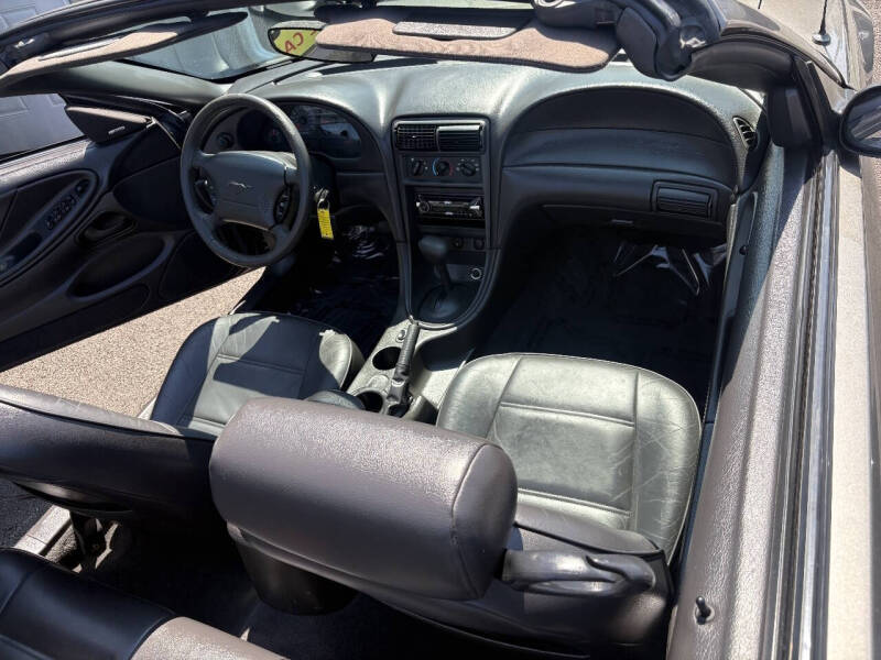 2001 Ford Mustang