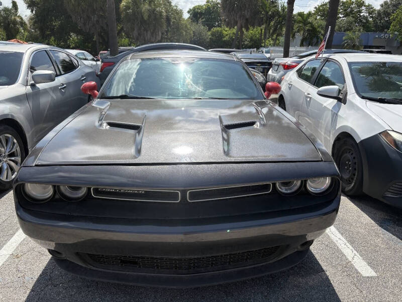 2016 Dodge Challenger SXT