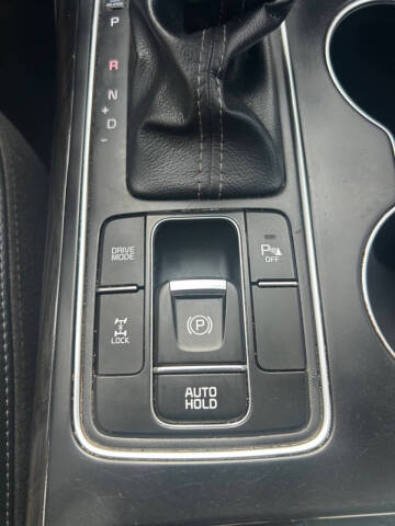 2020 Kia Sorento EX V6