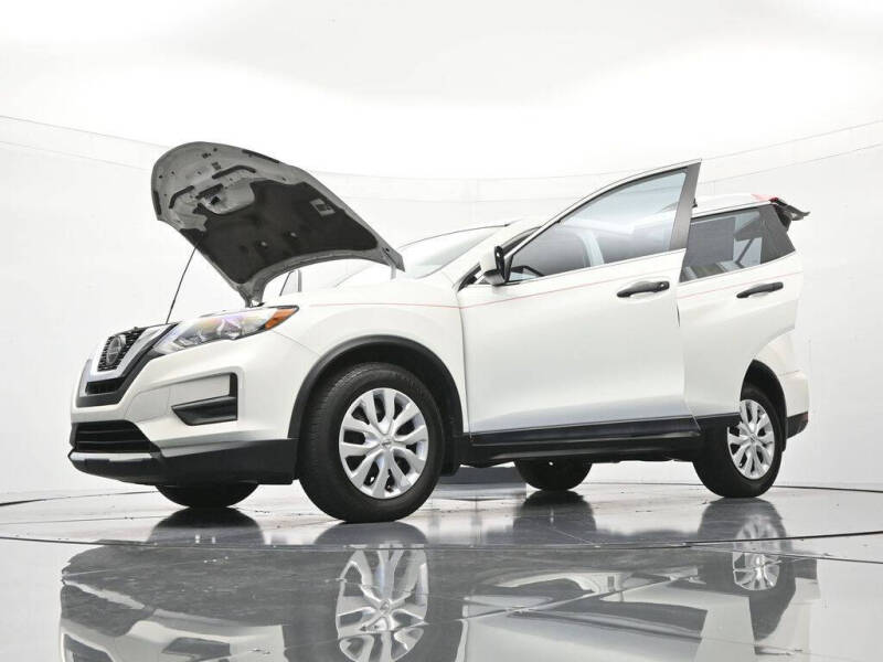 2020 Nissan Rogue S
