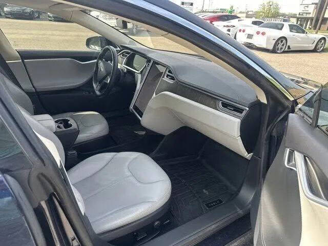 2014 Tesla Model S