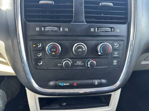 2019 Dodge Grand Caravan SE