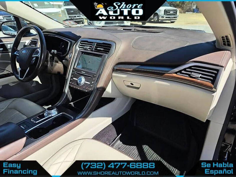 2017 Ford Fusion Platinum