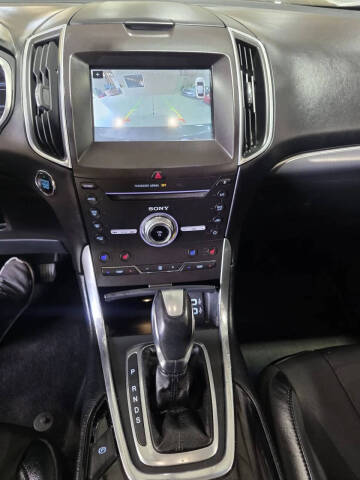 2017 Ford Edge Titanium