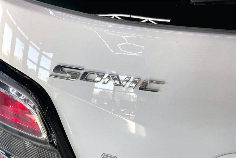 2017 Chevrolet Sonic LT Auto Fleet