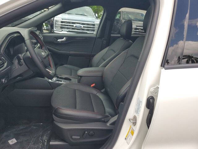 2024 Ford Escape ST-Line Select