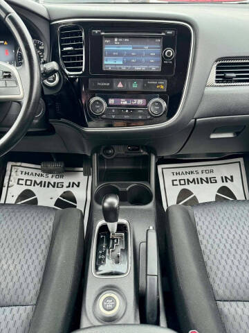 2014 Mitsubishi Outlander SE