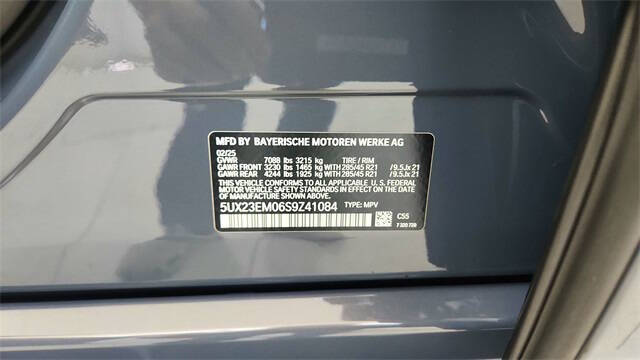 2025 BMW X7 xDrive40i