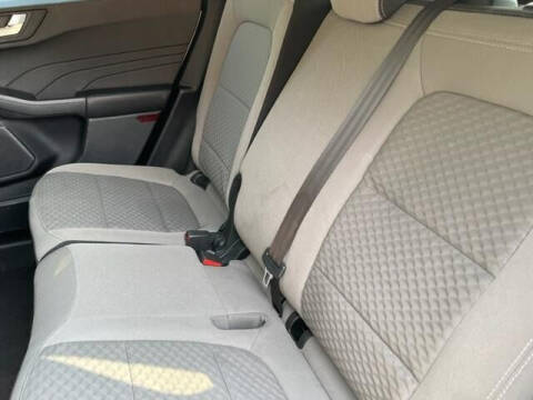 2021 Ford Escape Hybrid SE