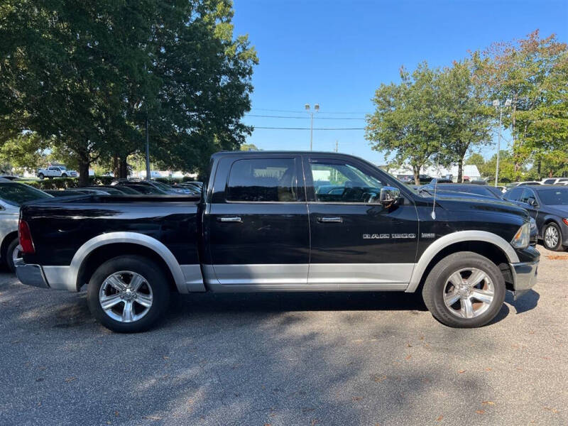 2012 RAM Ram 1500 Pickup Laramie photo 6