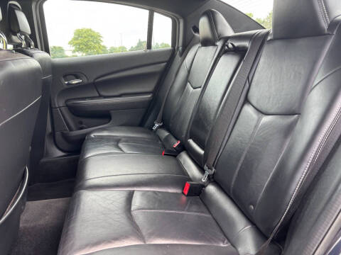 2012 Chrysler 200 Limited