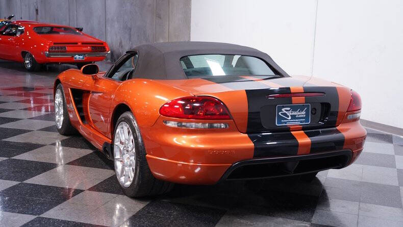 2010 Dodge Viper SRT-10