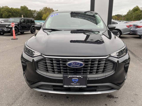 2023 Ford Escape Hybrid Active