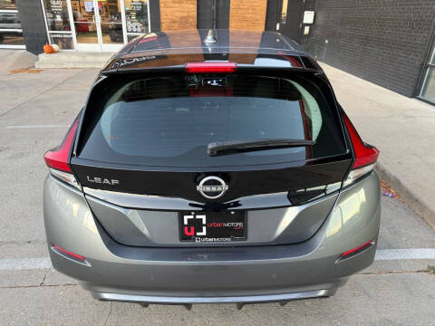 2023 Nissan LEAF S