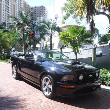 2007 Ford Mustang for sale at Choice Auto Brokers in Fort Lauderdale FL