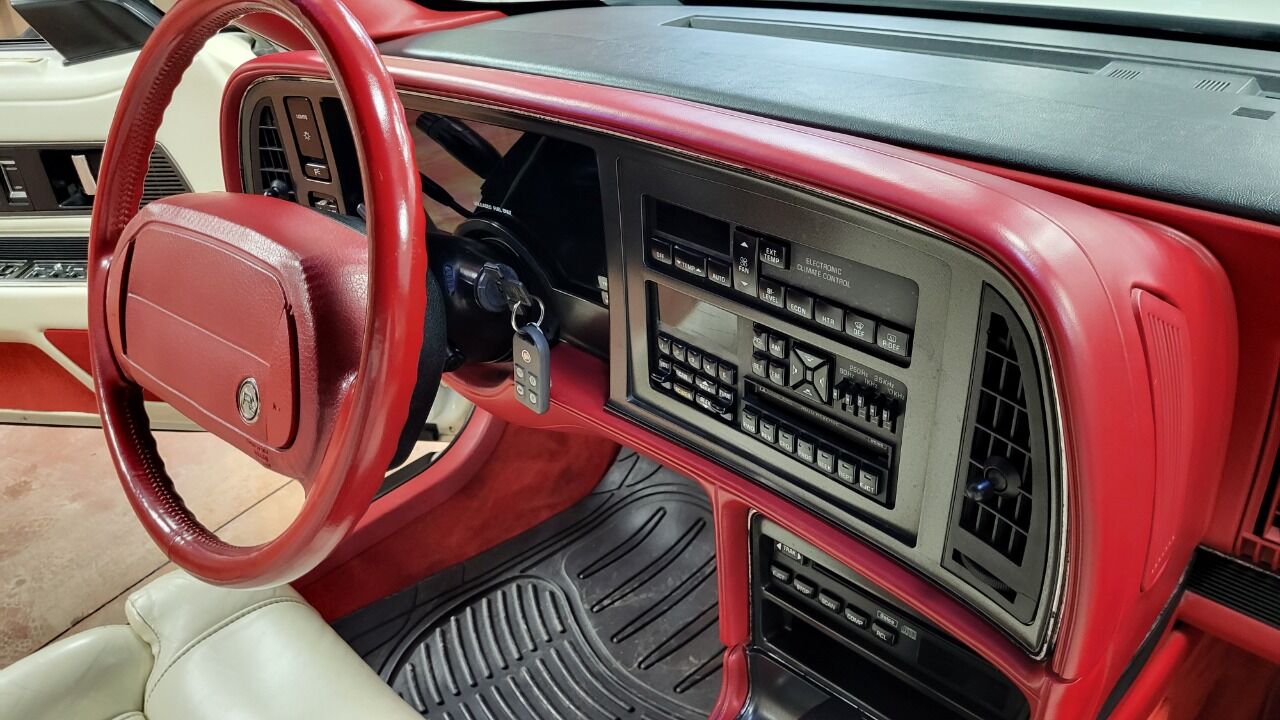 1990 Buick Reatta 153