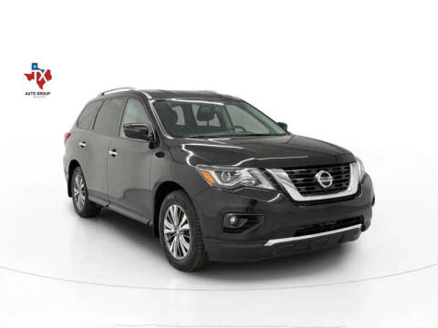 2020 Nissan Pathfinder SV