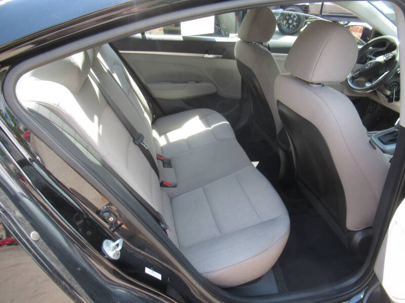 2020 Hyundai Elantra