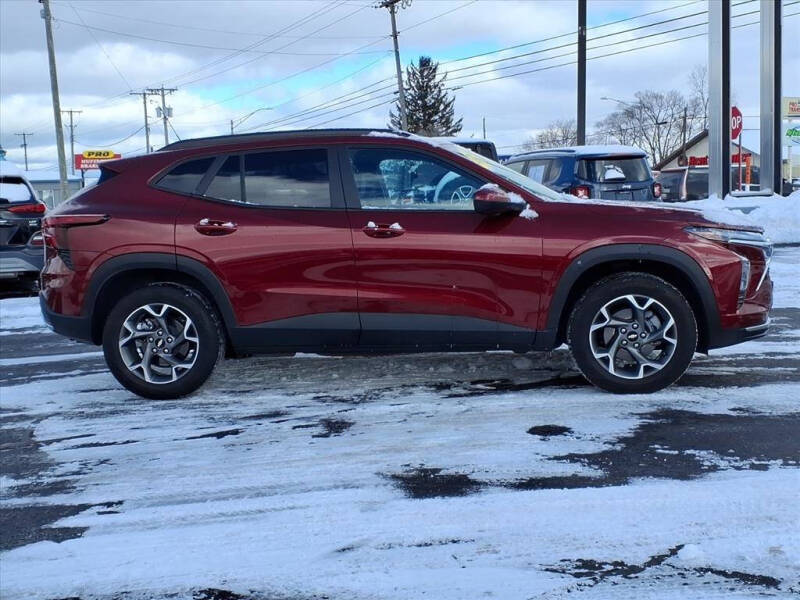 2024 Chevrolet Trax LT