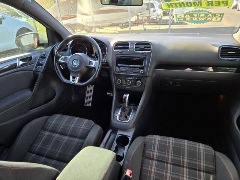 2013 Volkswagen GTI Wolfsburg Edition
