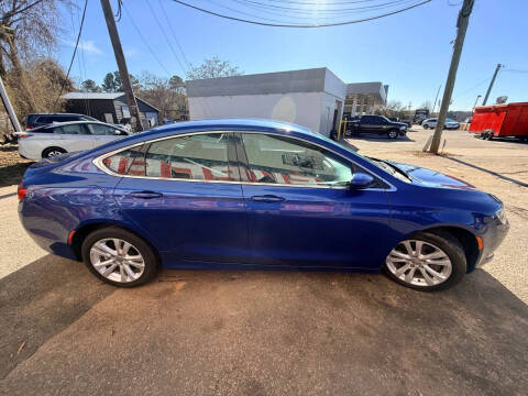 2017 Chrysler 200 Limited Platinum