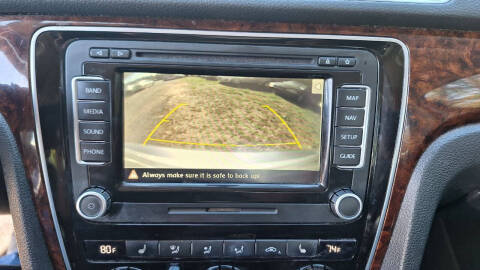 2013 Volkswagen Passat SEL