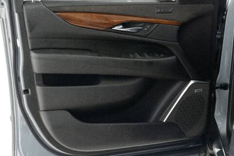 2020 Cadillac Escalade Luxury