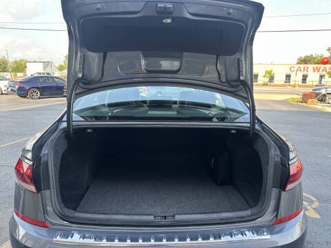 2022 Volkswagen Passat SE