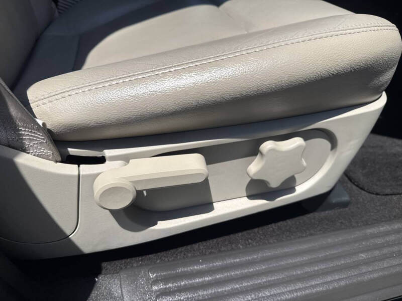 2008 Ford Explorer XLT