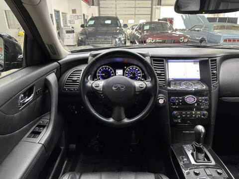 2015 Infiniti QX70