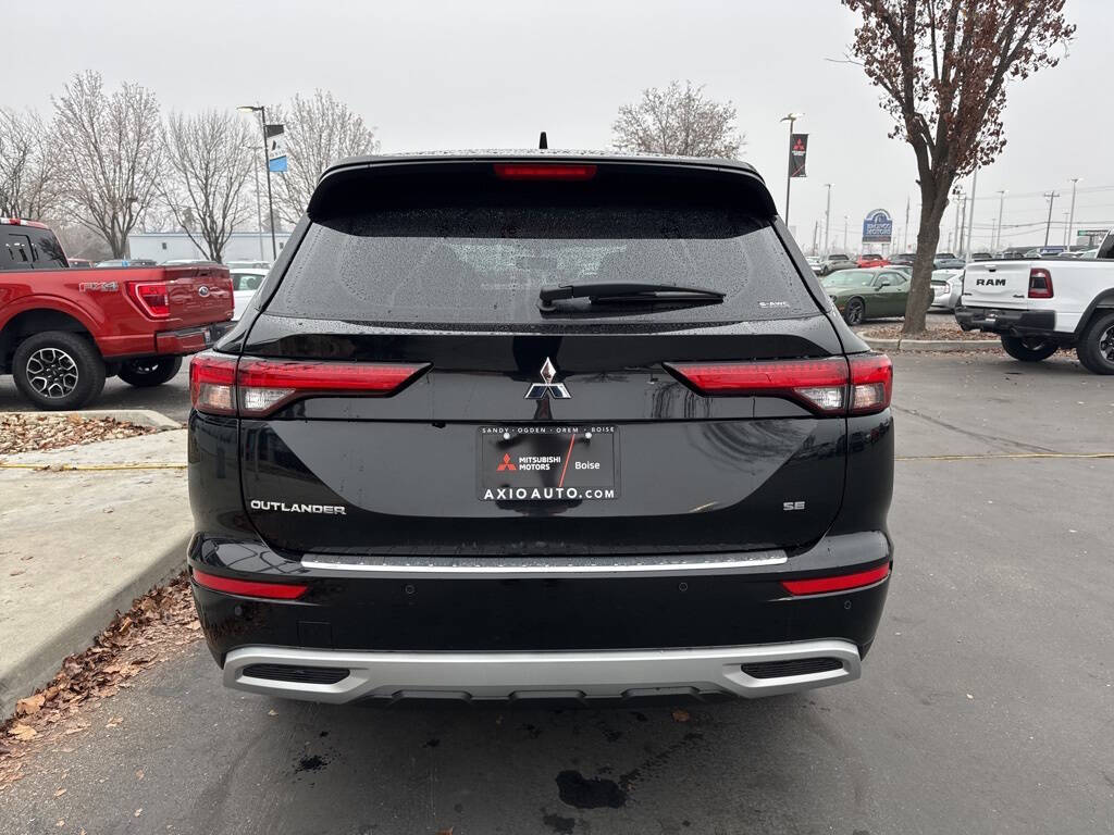 2024 Mitsubishi Outlander for sale at Axio Auto Boise in Boise, ID