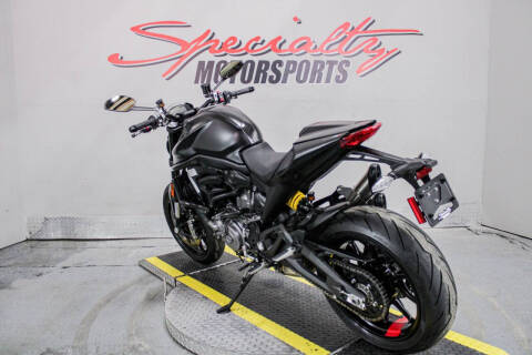 2021 Ducati Monster