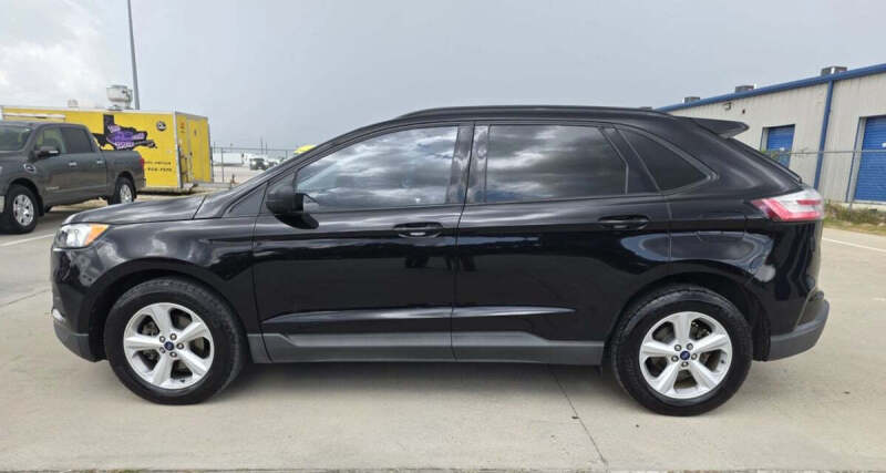 2020 Ford Edge SE