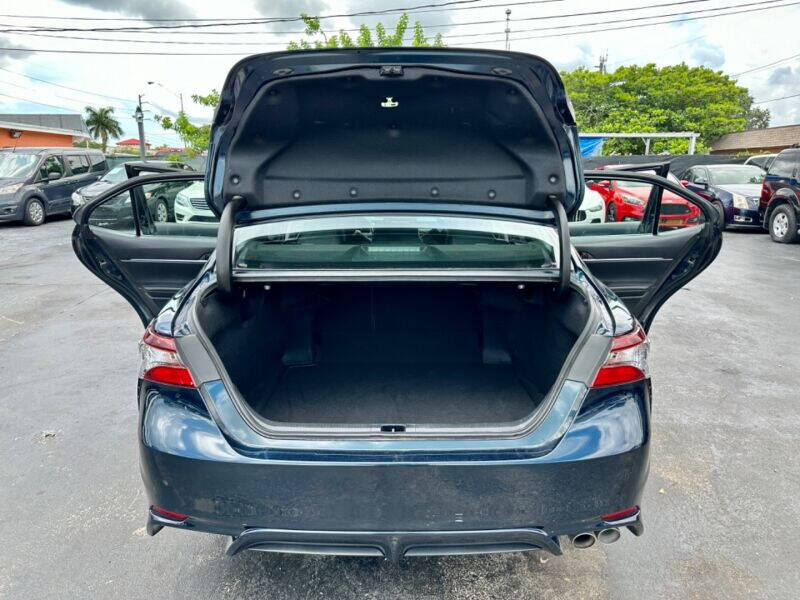 2021 Toyota Camry Sedan - $27,995