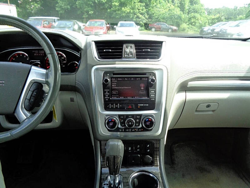 2016 GMC Acadia SLT-1