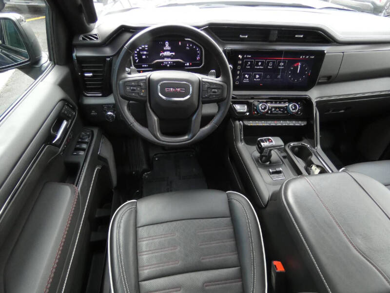 2023 GMC Sierra 1500 AT4X